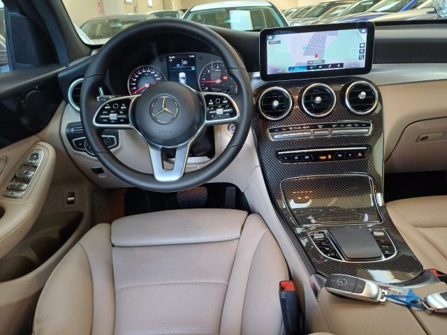 MERCEDES-BENZ GLC 300 D 4MATIC COUPÉ SPORT UNICO PROPR - foto 37