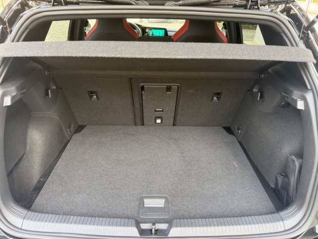 VOLKSWAGEN GOLF 2.0 TSI DSG GTI - foto 19