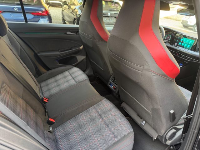 VOLKSWAGEN GOLF 2.0 TSI DSG GTI - foto 21