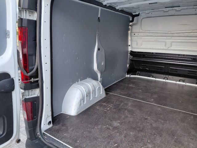 RENAULT TRAFIC T27 BLUEDCI 110CV PC-TN L1H1 N1 - foto 13