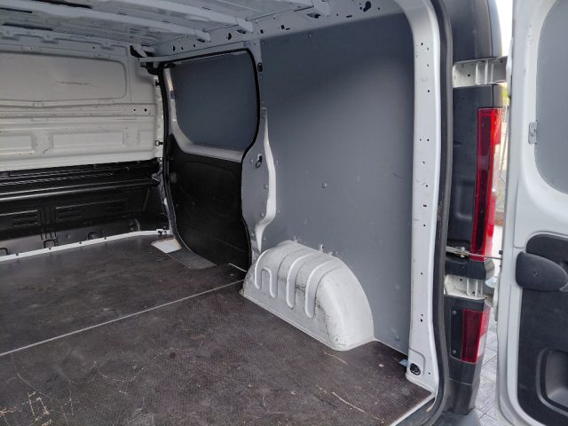 RENAULT TRAFIC T27 BLUEDCI 110CV PC-TN L1H1 N1 - foto 14