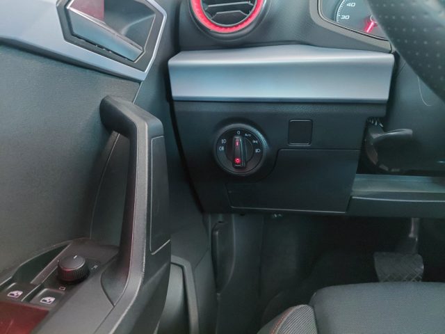 SEAT ARONA 1.0 ECOTSI 110 CV DSG FR - foto 19