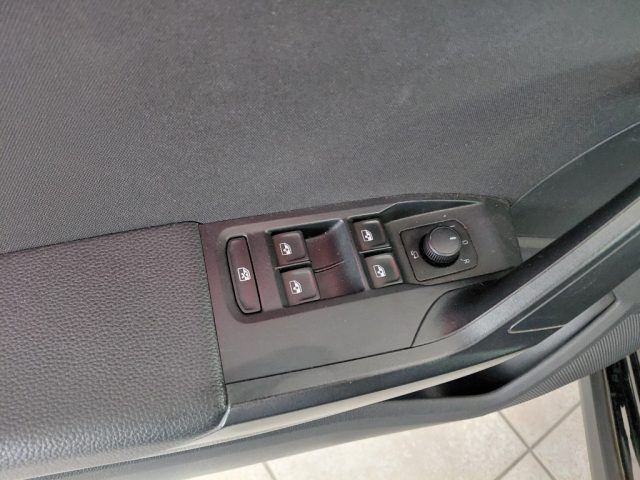 SEAT ARONA 1.0 ECOTSI 110 CV DSG FR - foto 25