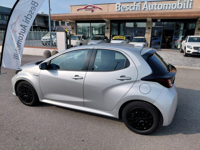 TOYOTA YARIS 1.5 HYBRID 5 PORTE BUSINESS UNIC - foto 30