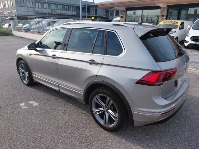 VOLKSWAGEN TIGUAN 2.0 TDI SCR 4MOTION R-LINE DSG B - foto 6