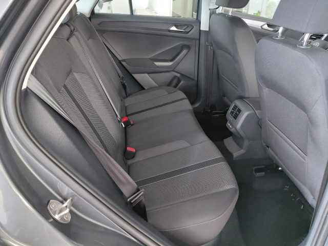 VOLKSWAGEN T-ROC 1.5 TSI ACT DSG LIFE - foto 24