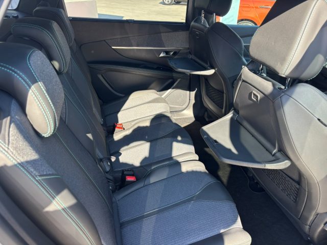 PEUGEOT 5008 BLUEHDI 130 S&S EAT8 ALLURE - foto 11