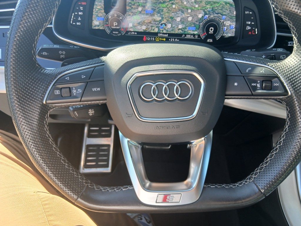 Immagine di AUDI Q8 50 TDI 286 CV quattro tiptronic S-Line del 06/2022 km 68000