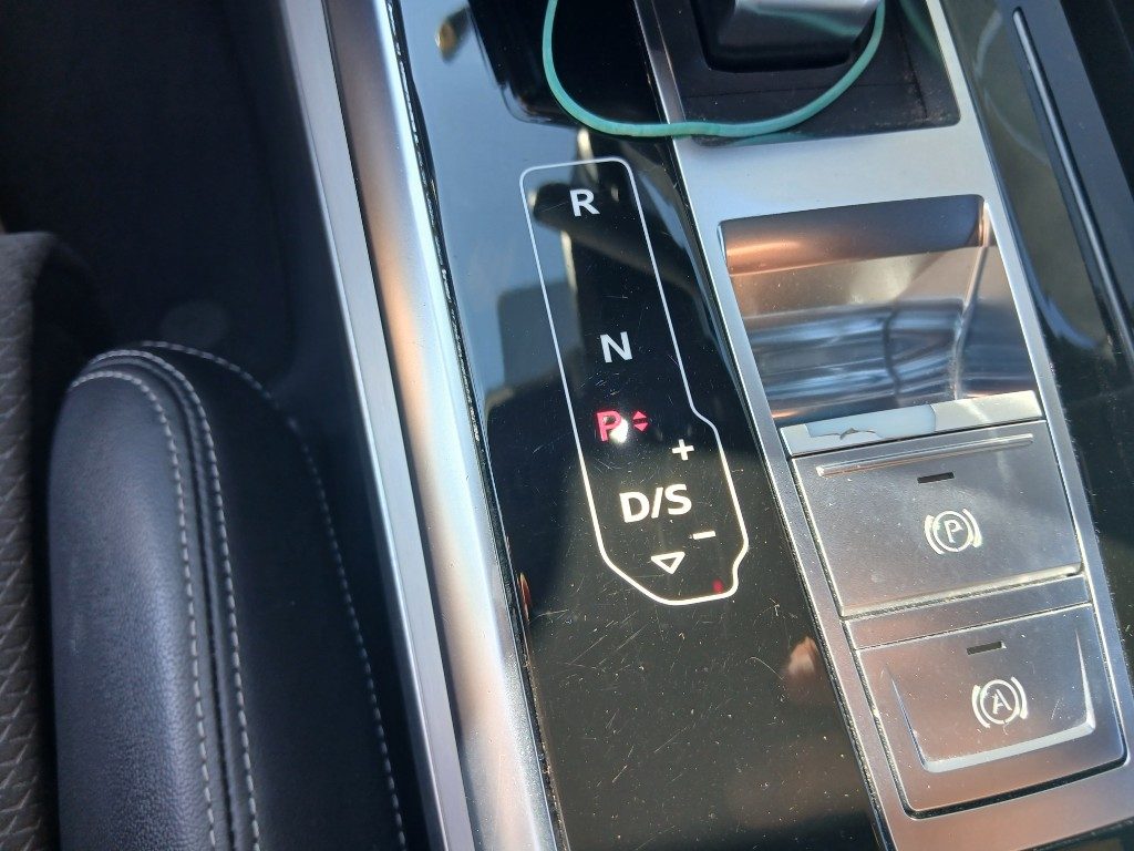 Immagine di AUDI Q8 50 TDI 286 CV quattro tiptronic S-Line del 06/2022 km 68000