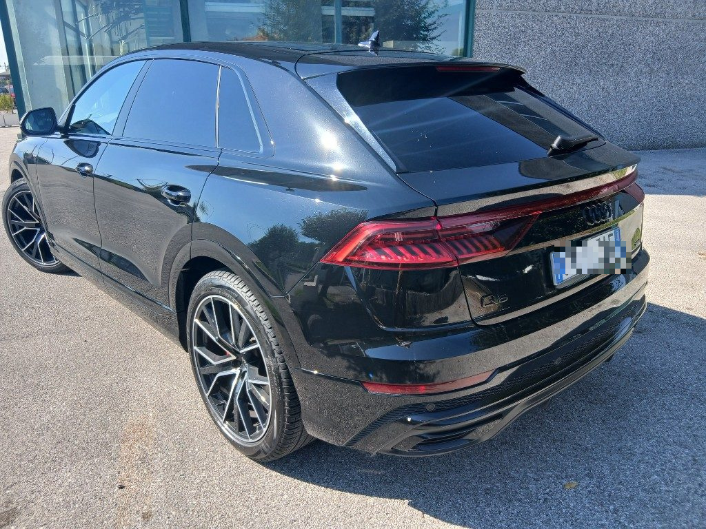 Immagine di AUDI Q8 50 TDI 286 CV quattro tiptronic S-Line del 06/2022 km 68000