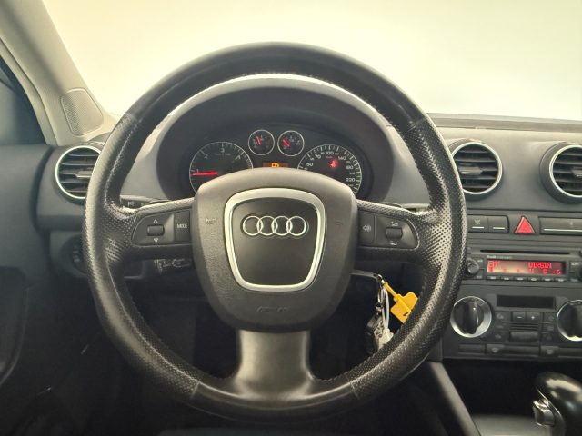 AUDI A3 SPB 2.0 16V TDI AMBITION - foto 8