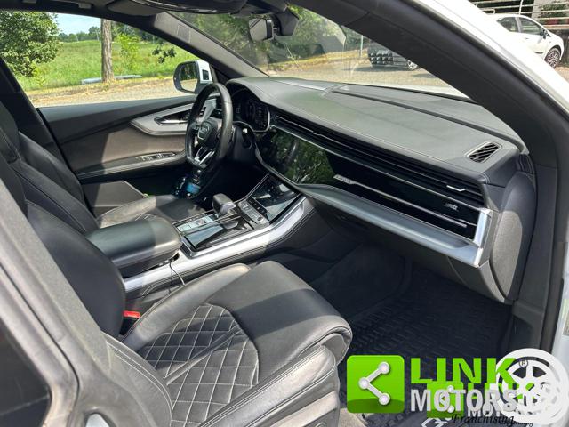 AUDI Q8 50 TDI S TRONIC, S LINE - foto 18