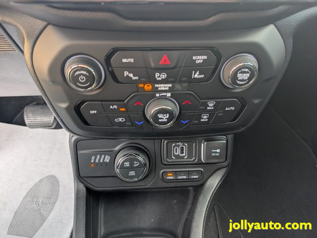 JEEP RENEGADE 1.3 T4 240 CV PHEV 4XE AT6 NORTH - foto 34