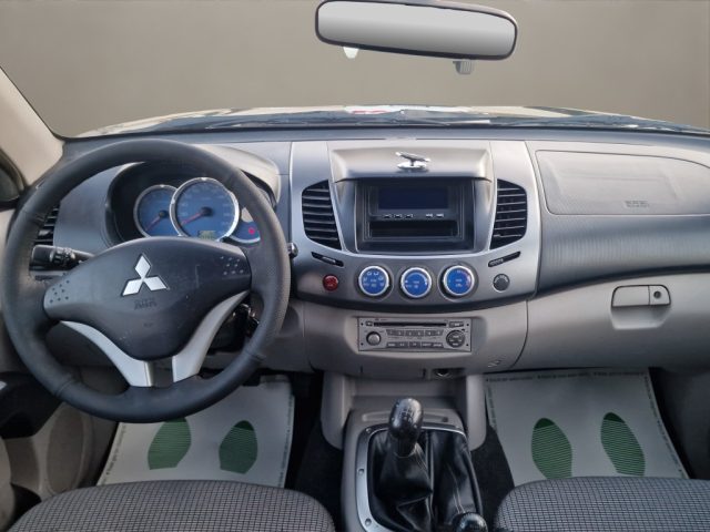 MITSUBISHI L200 2.5 DI-D/136CV DOUBLE CAB INVITE - foto 14