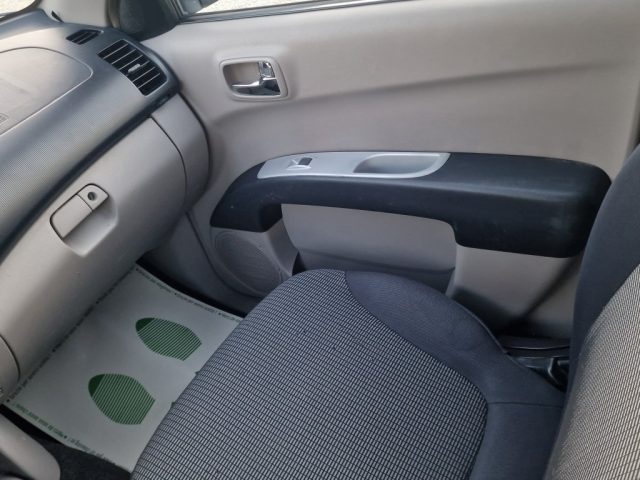 MITSUBISHI L200 2.5 DI-D/136CV DOUBLE CAB INVITE - foto 17