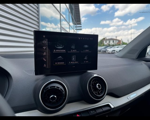 AUDI Q2 35 TFSI S-TRONIC S-LINE EDITION - foto 6