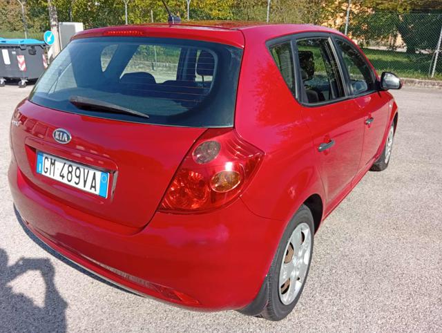 KIA CEE'D 111,064KM 1.4 109CV 5P. EX STUPE - foto 15