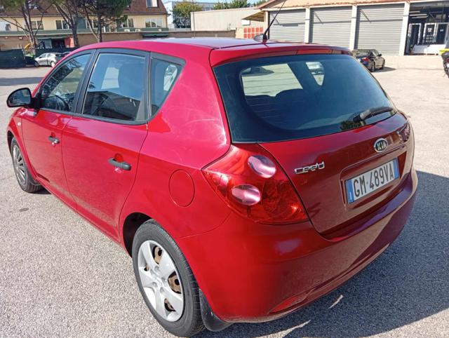 KIA CEE'D 111,064KM 1.4 109CV 5P. EX STUPE - foto 31