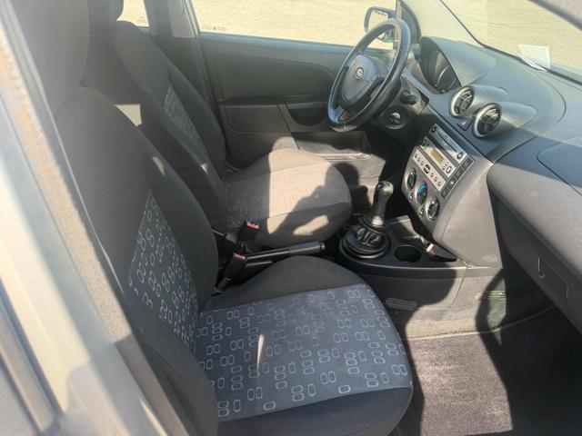 FORD FIESTA 1.4 TDCI 5P. GHIA SENZA NESSUN L - foto 25