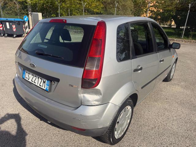 FORD FIESTA 1.4 TDCI 5P. GHIA SENZA NESSUN L - foto 28
