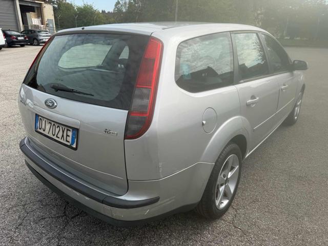 FORD FOCUS + 1.6 TDCI (90CV) S.W. SENZA NES - foto 10
