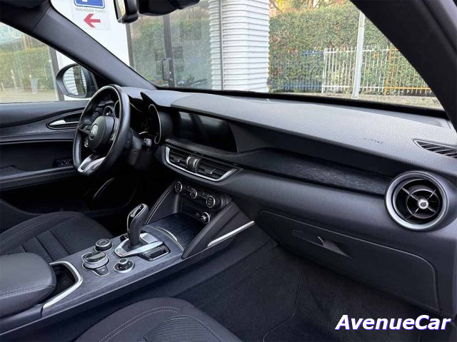 ALFA ROMEO STELVIO SUPER BUSINESS Q4 TELECAMERA CAR - foto 24