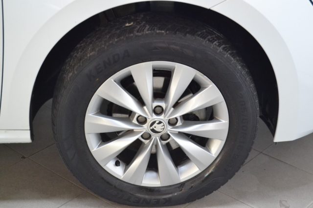 SKODA KAMIQ 1.0 G-TEC AMBITION - foto 7