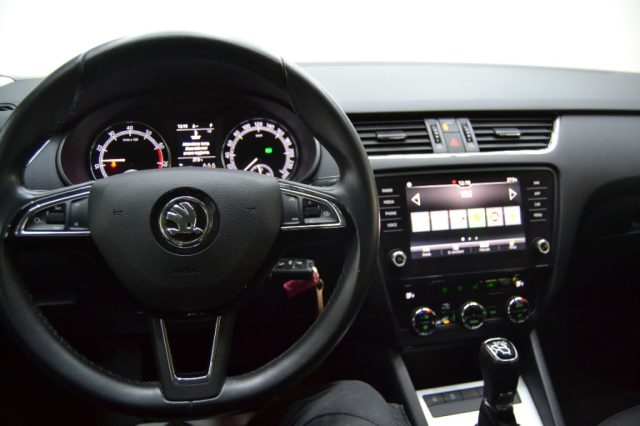 SKODA OCTAVIA 1.5 DSG WAGON AMBITION G-TEC - foto 15