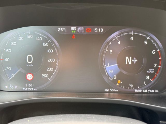 VOLVO XC40 1.5 T3 MOMENTUM 163CV MY 21 - foto 10