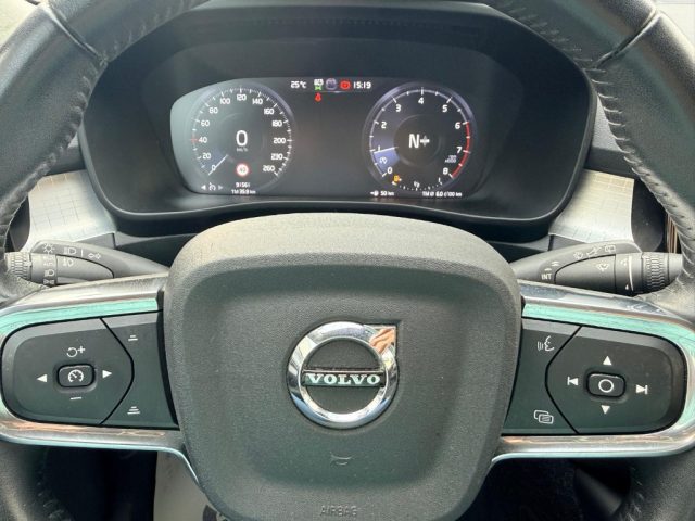 VOLVO XC40 1.5 T3 MOMENTUM 163CV MY 21 - foto 11