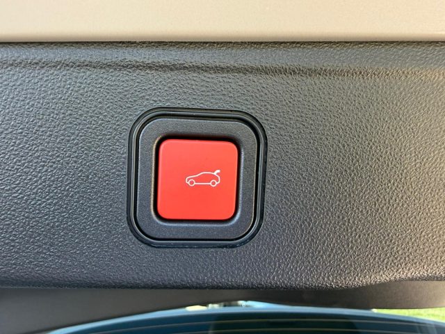 JEEP AVENGER 1.2 TURBO MHEV SUMMIT ACC - NAVI - foto 17