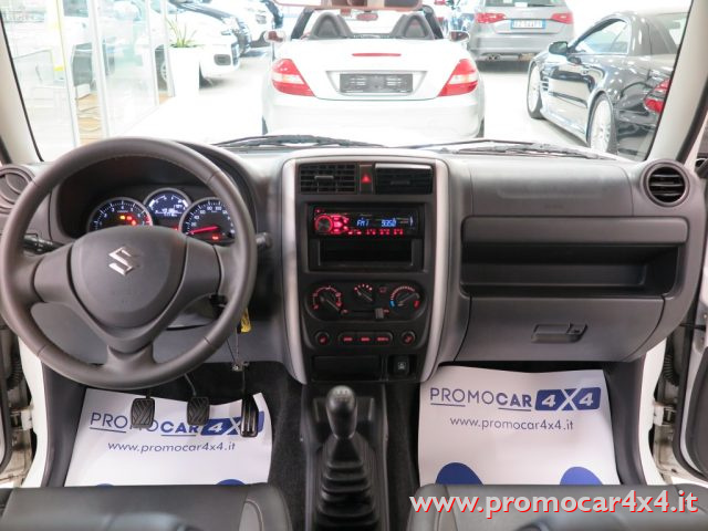 SUZUKI JIMNY 1.3 VVT 4WD E6 COMFORT STYLE+  " - foto 13