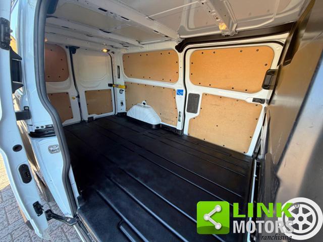 FORD TRANSIT 300 L2H1 2.0 ECOBLUE 130CV FURGO - foto 12