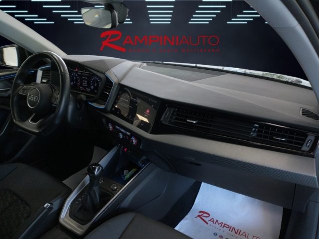 AUDI A1 SPB 30 TFSI S TRONIC IDENTITY BL - foto 17
