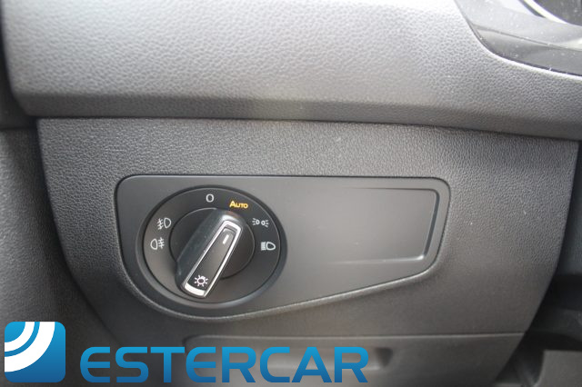 VOLKSWAGEN TIGUAN 2.0 TDI DSG 4MOTION BUSINESS - foto 21