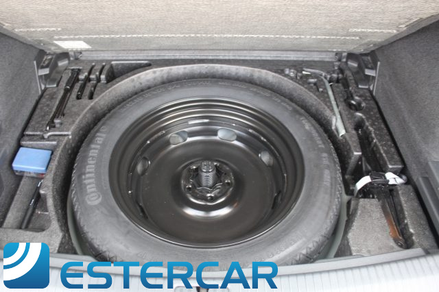VOLKSWAGEN TIGUAN 2.0 TDI DSG 4MOTION BUSINESS - foto 26