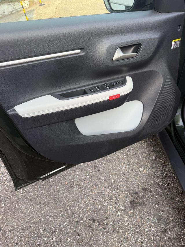 CITROEN C3 1.2 HYBRID 145CV MAX 7 POSTI - foto 24