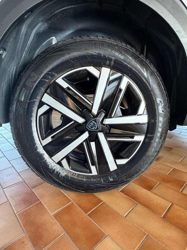 PEUGEOT 2008 1.2 TURBO 100CV ACTIVE + CAR PLA - foto 8