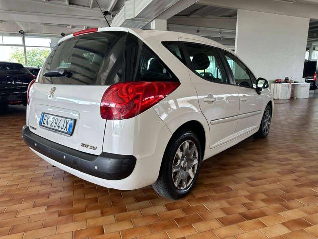 PEUGEOT 207 SW 1.6 HDI 8V 93CV - foto 6