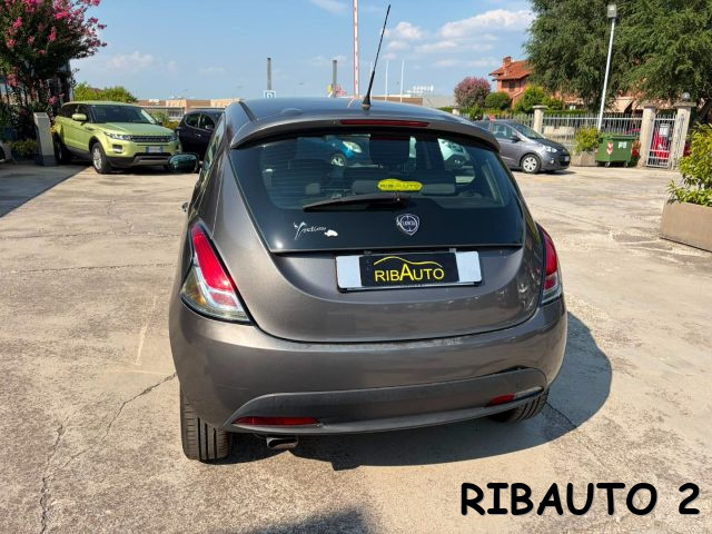 LANCIA YPSILON 1.2 69 CV 5 PORTE ELLE OK NEOPAT - foto 15