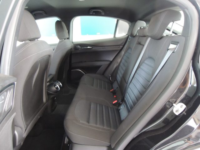 ALFA ROMEO STELVIO 2.2 TURBODIESEL 190 CV AT8 Q4 BU - foto 13