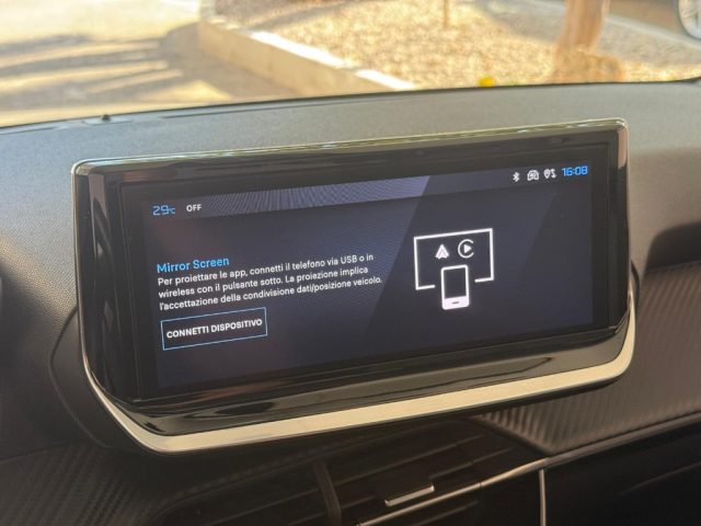 PEUGEOT 208 HYBRID 100 E-DCS6 ALLURE - foto 13