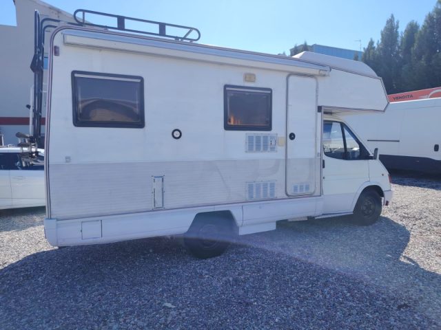 FORD TRANSIT WAG 100 L 2.5 CAMPER ALLESTIMENT - foto 7