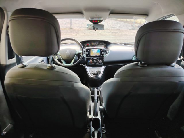 LANCIA YPSILON 1.0 FIREFLY 5 PORTE HYBRID GOLD  - foto 16