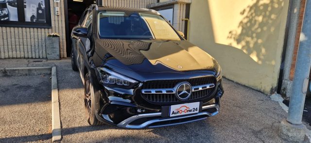MERCEDES-BENZ GLA 180 AUTOMATIC EXECUTIVE - foto 3