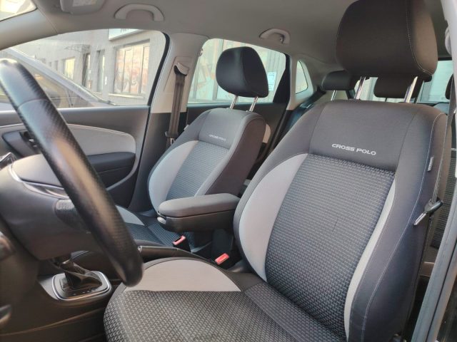 VOLKSWAGEN POLO CROSS 1.4 TDI DSG BLUEMOTION TECHNOLOG - foto 11