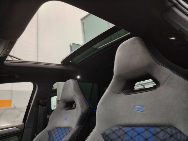 VOLKSWAGEN TIGUAN 2.0 TSI R DSG 4MOTION TETTO APRI - foto 23