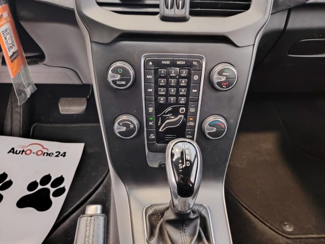 VOLVO V40 CROSS COUNTRY T3 GEARTRONIC STYLE PLUS PREZZO  - foto 16
