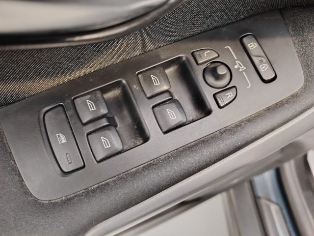 VOLVO V40 CROSS COUNTRY T3 GEARTRONIC STYLE PLUS PREZZO  - foto 20
