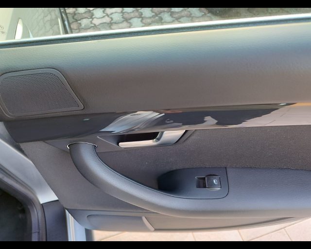 AUDI A4 1.9 TDI/130 CV CAT AVANT - foto 13